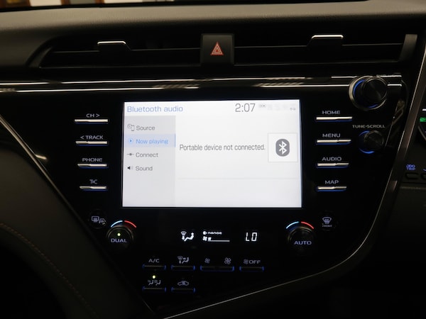 Used Toyota Camry 2020 for sale - 74945510: Photo 36
