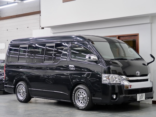 Used Toyota HiAce 2010 for sale - 72371882: Photo 1
