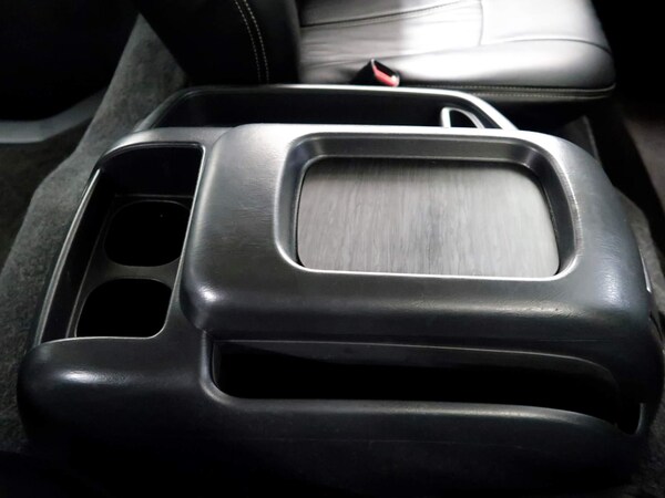Used Toyota HiAce 2010 for sale - 72371882: Photo 23