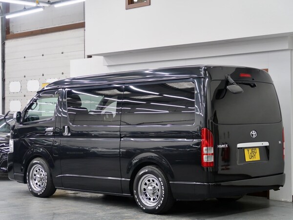 Used Toyota HiAce 2010 for sale - 72371882: Photo 4
