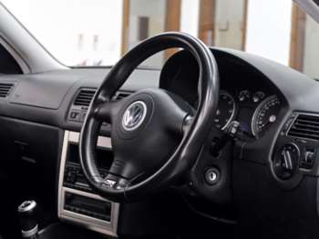 Used Volkswagen Golf 2003 for sale - 73945071: Photo
