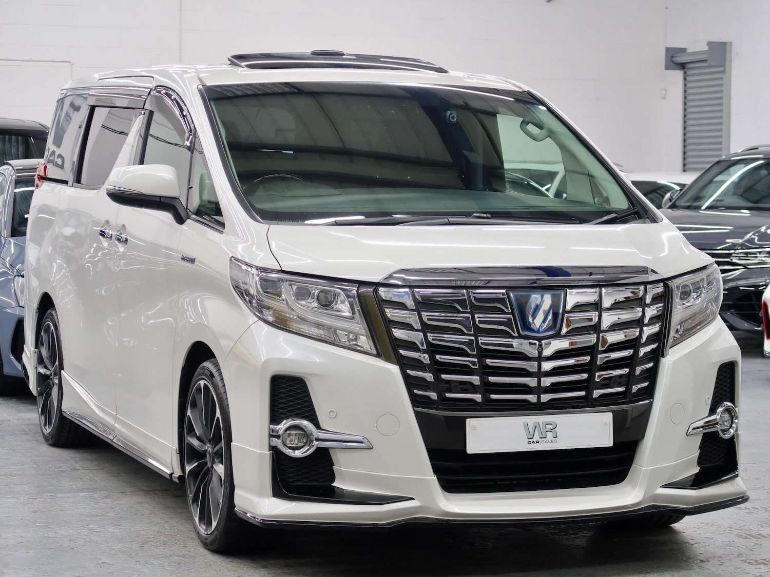 Used Toyota Alphard 2026 for sale - 77305971: Photo 5