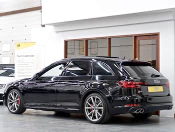 Used Audi S4 Avant 2017 for sale - 79658377: Photo
