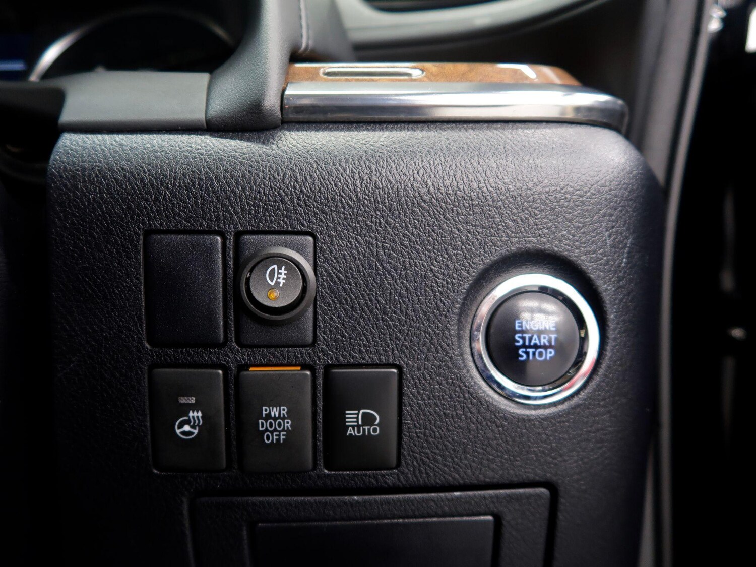 Used Toyota Alphard for sale - 77575137: Photo 13