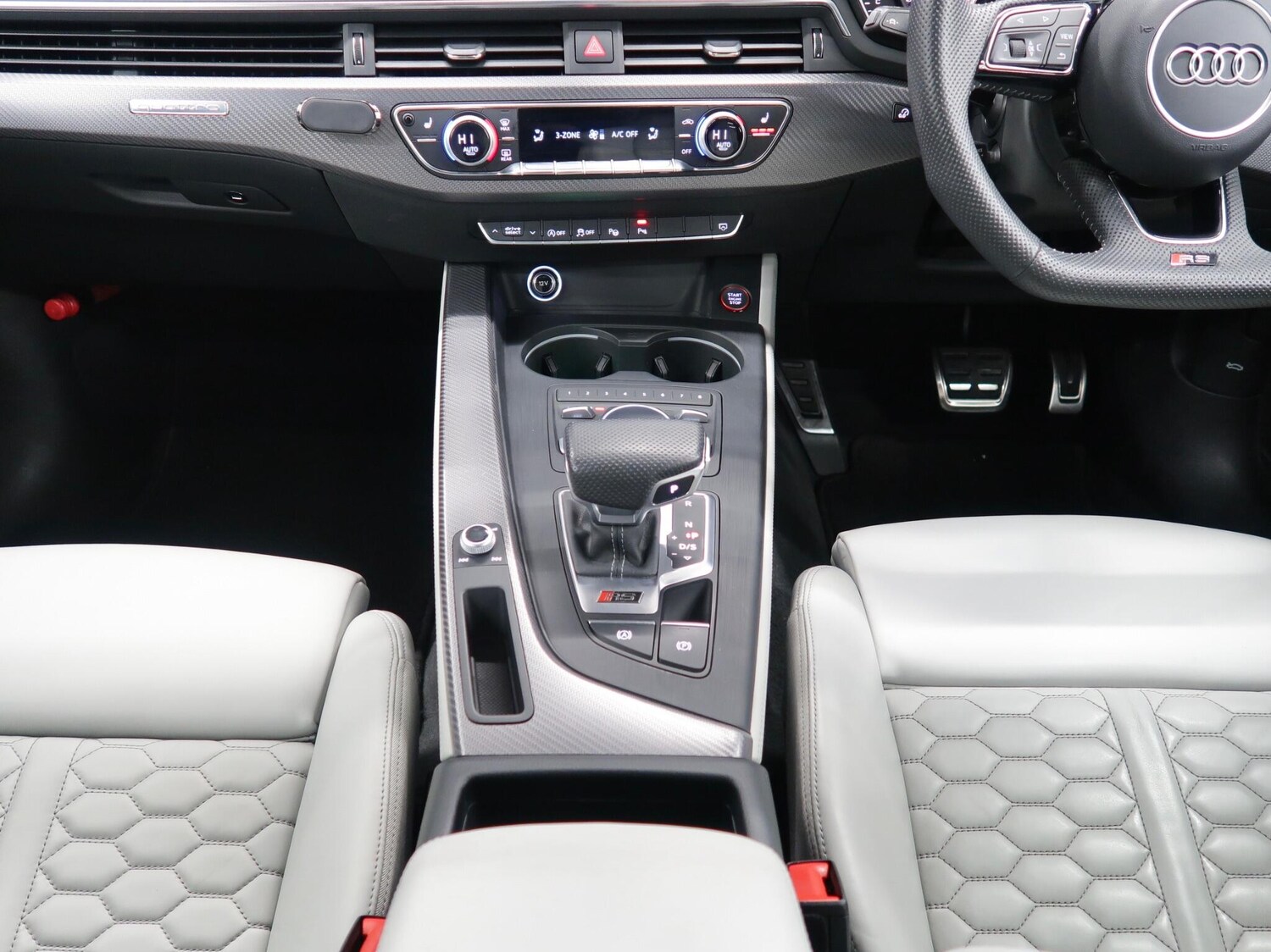 Used Audi RS4 Avant 2026 for sale - 77344094: Photo 17