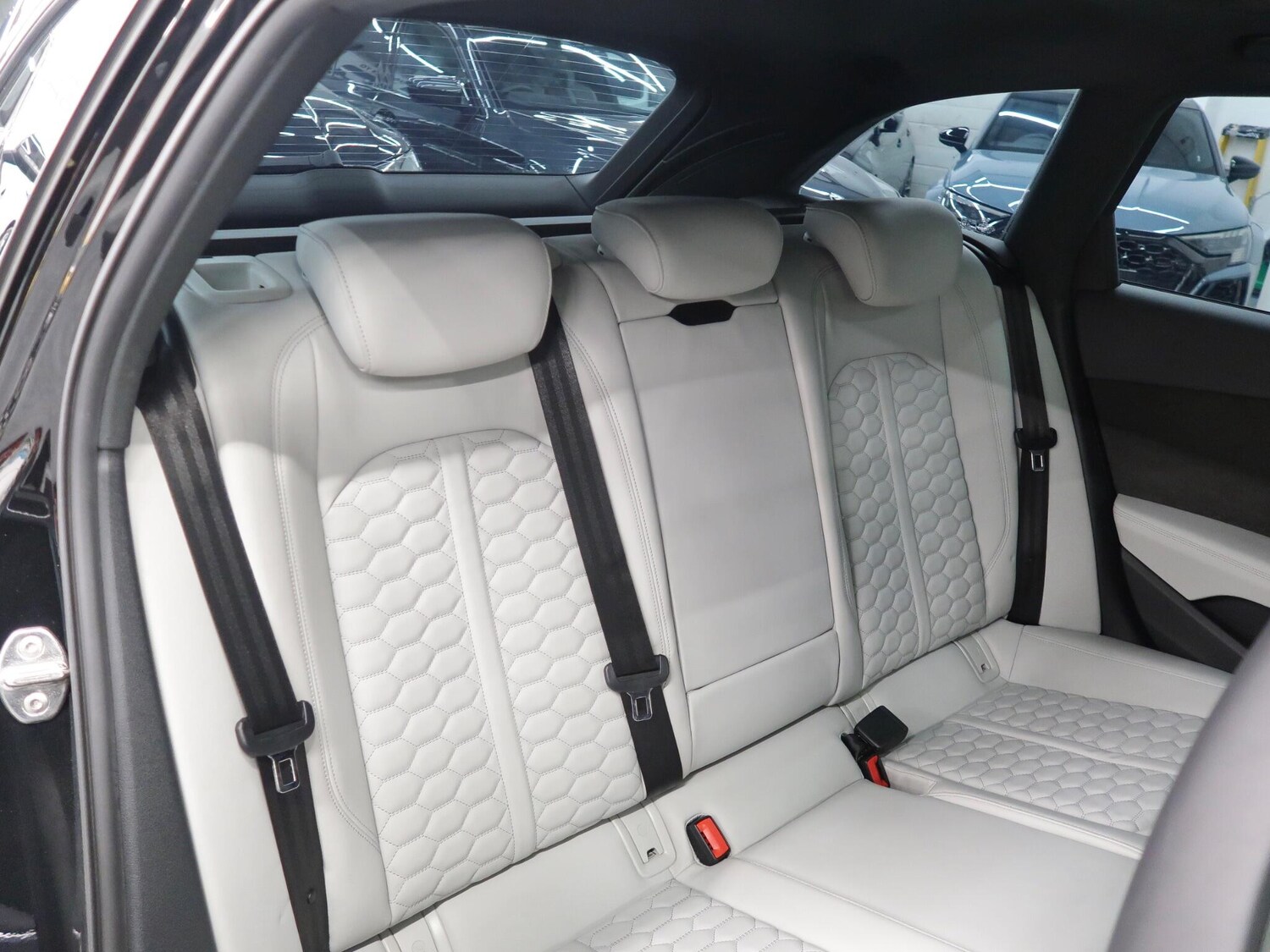 Used Audi RS4 Avant 2026 for sale - 77344094: Photo 27