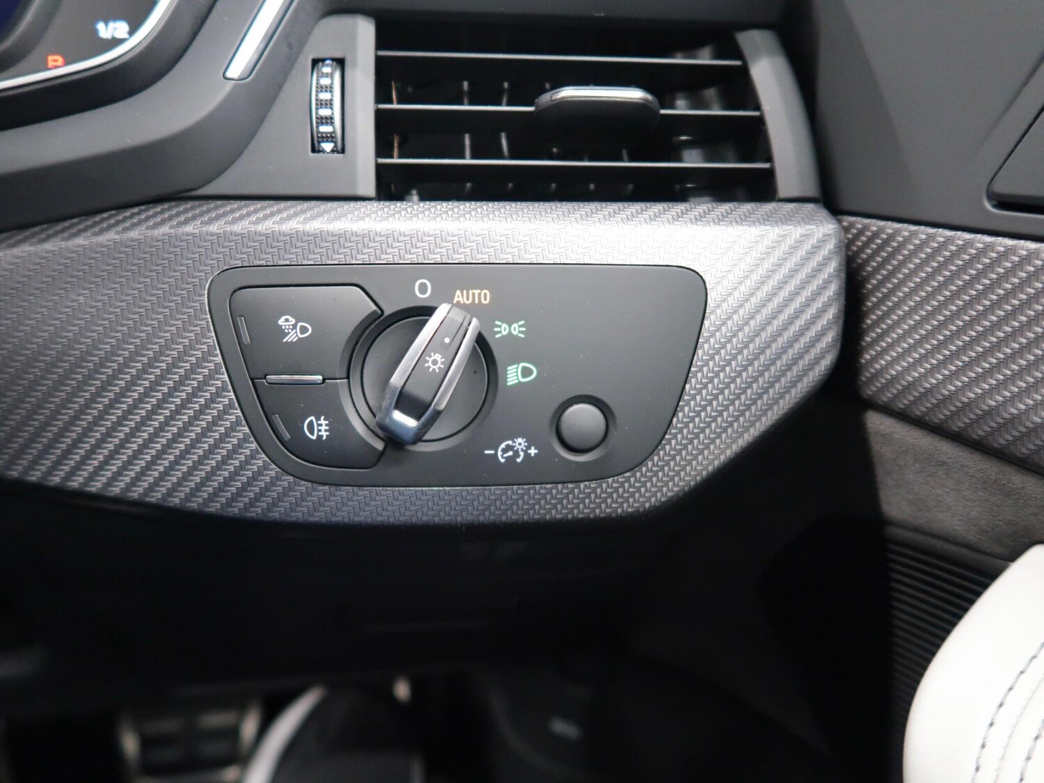 Used Audi RS4 Avant 2026 for sale - 77344094: Photo 35