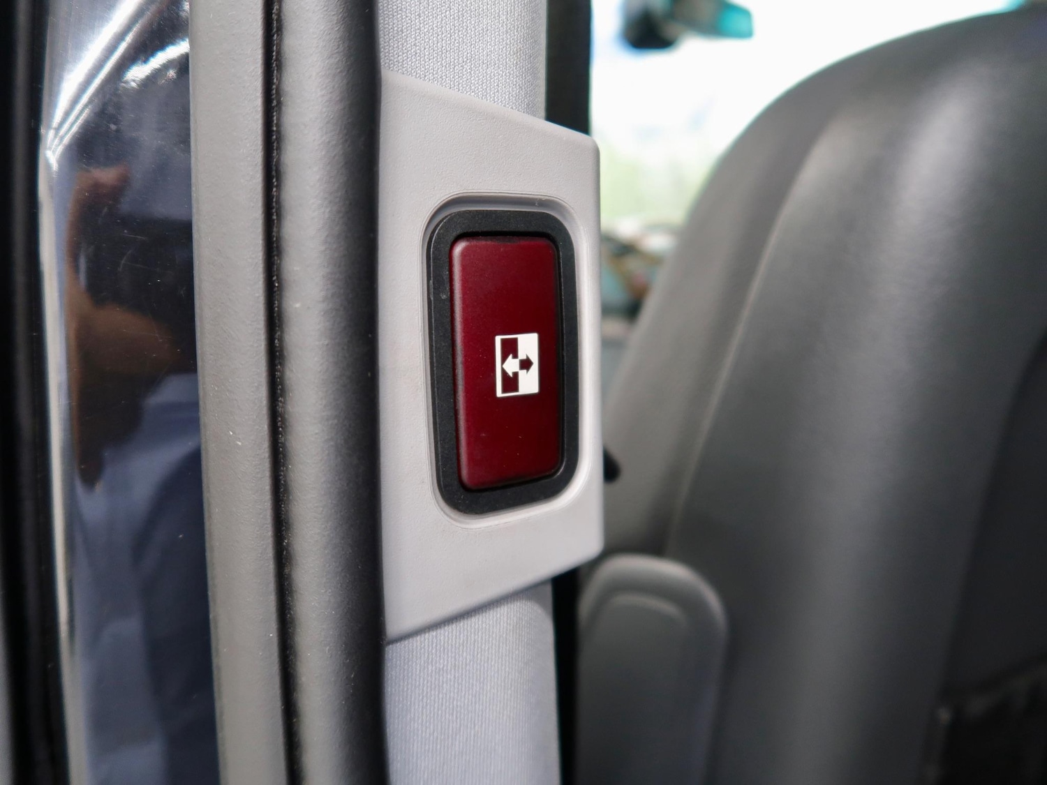 Vehicle 33