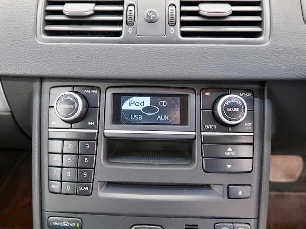 Used Volvo XC90 2012 for sale - 74990199: Photo 27