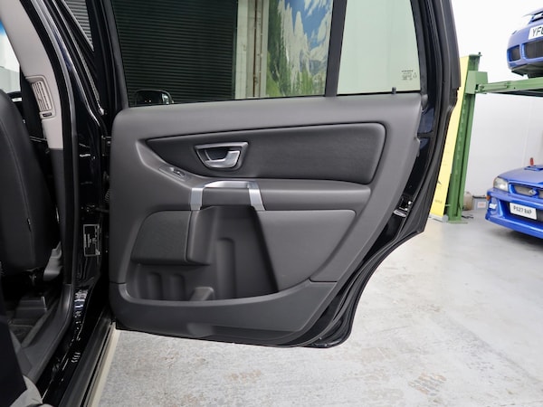 Used Volvo XC90 2012 for sale - 74990199: Photo 37
