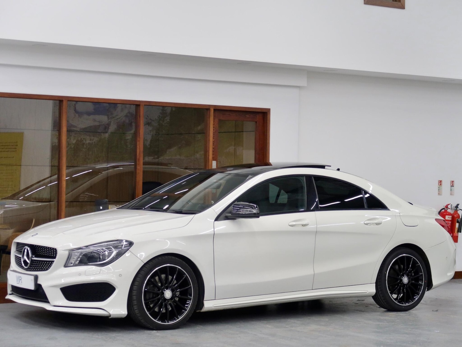 Used Mercedes-Benz CLA 2014 for sale - 76990908: Photo 11