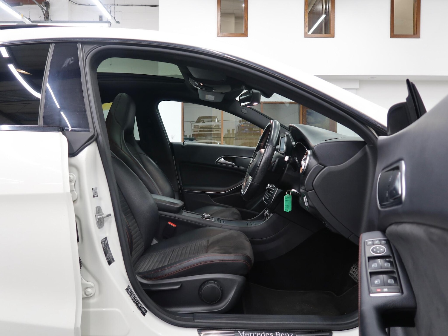 Used Mercedes-Benz CLA 2014 for sale - 76990908: Photo 19