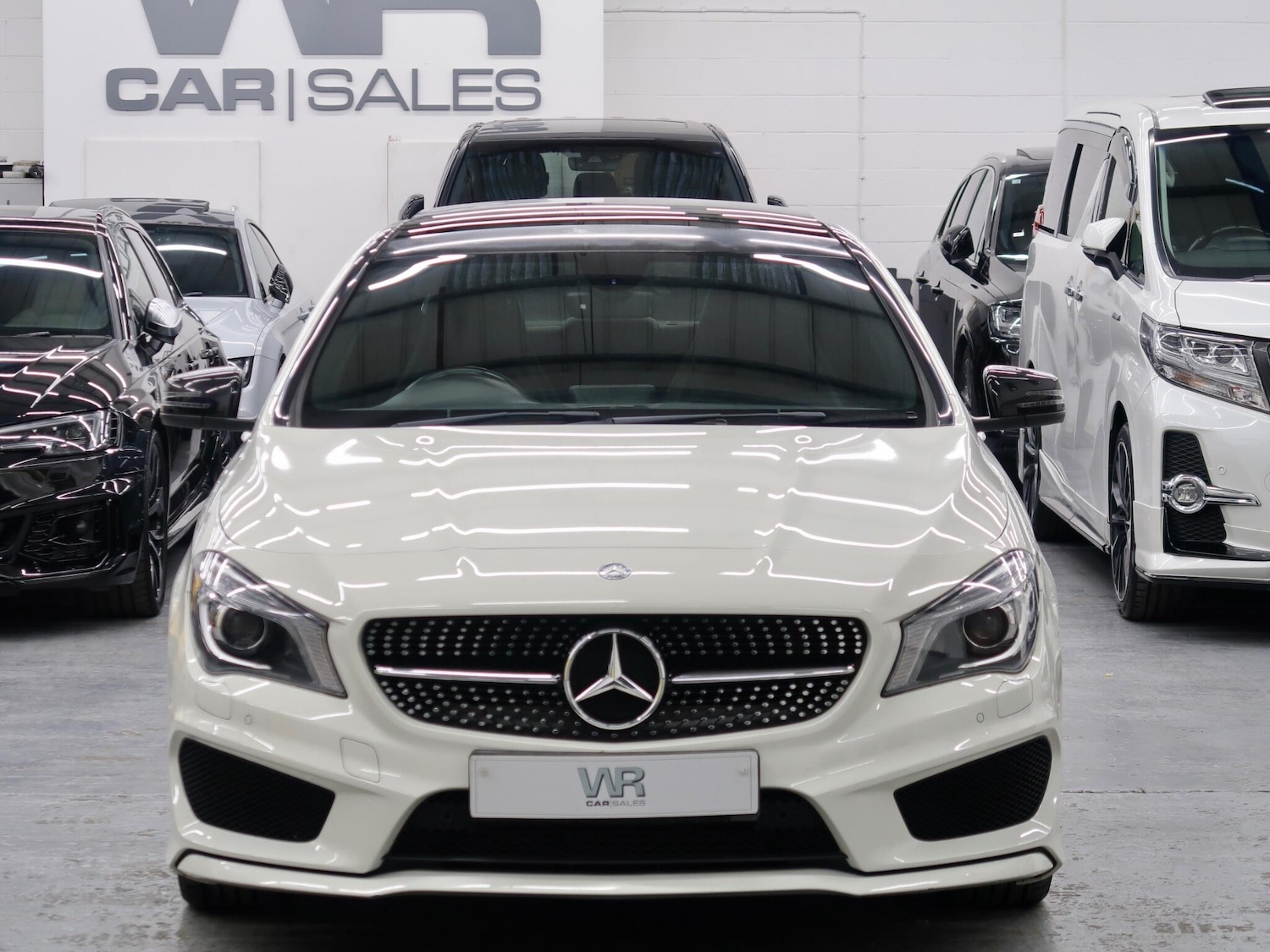 Used Mercedes-Benz CLA 2014 for sale - 76990908: Photo 2