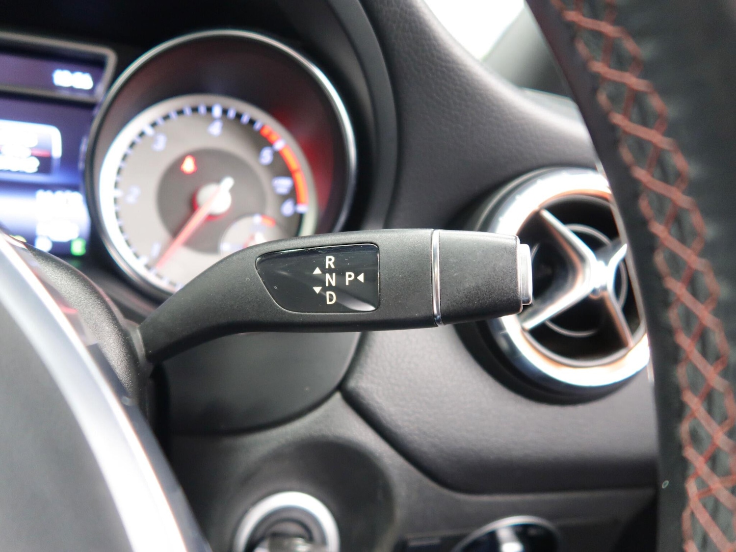 Used Mercedes-Benz CLA 2014 for sale - 76990908: Photo 22