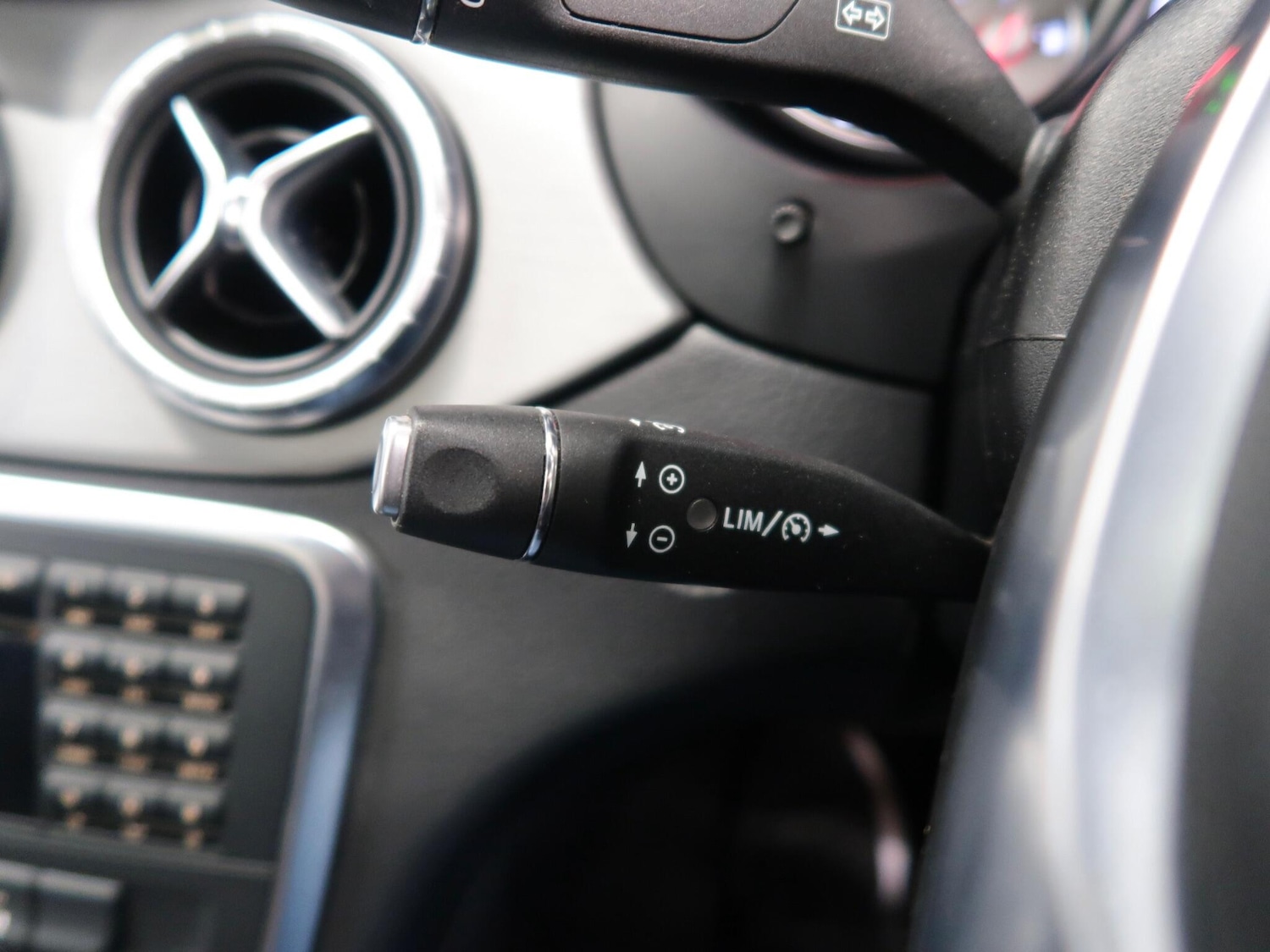 Used Mercedes-Benz CLA 2014 for sale - 76990908: Photo 23