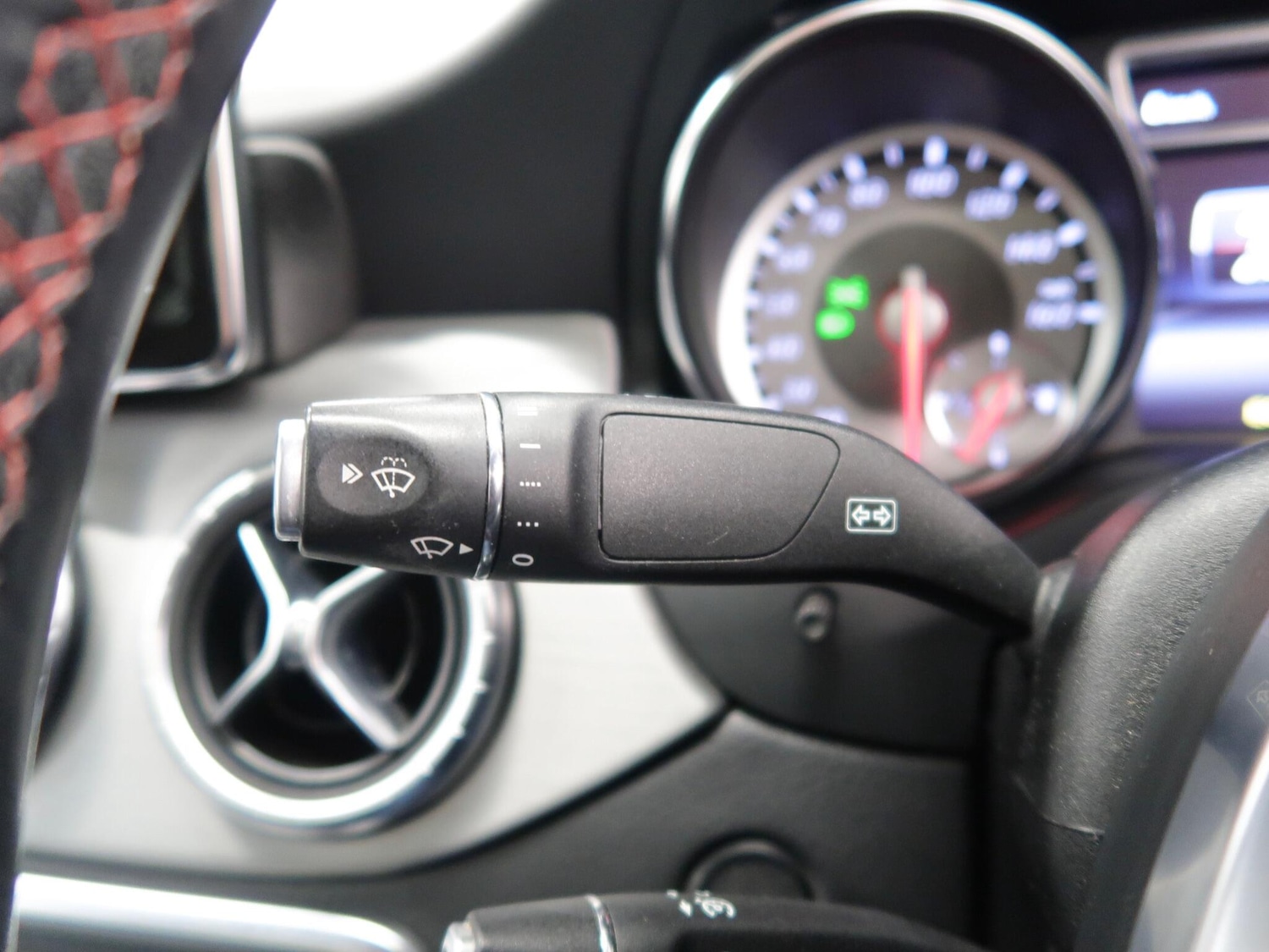 Used Mercedes-Benz CLA 2014 for sale - 76990908: Photo 24