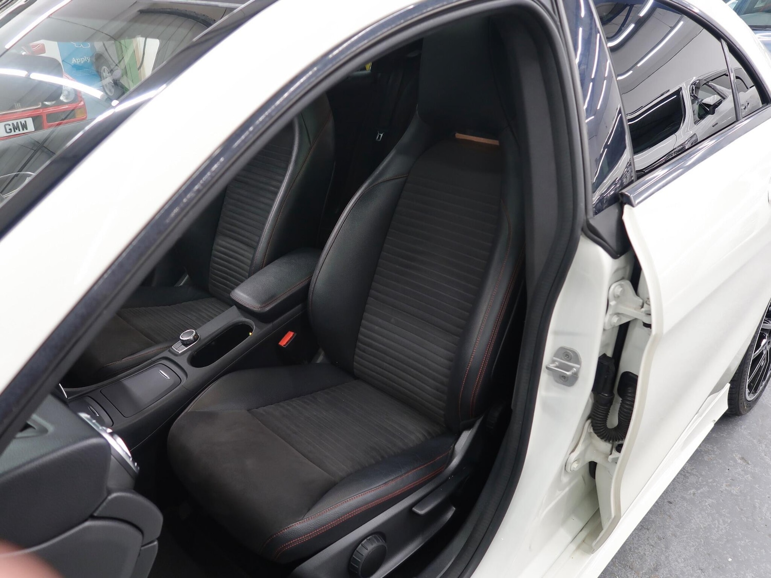 Used Mercedes-Benz CLA 2014 for sale - 76990908: Photo 33