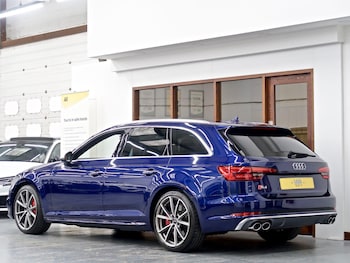 Used Audi S4 Avant 2017 for sale - 79508459: Photo