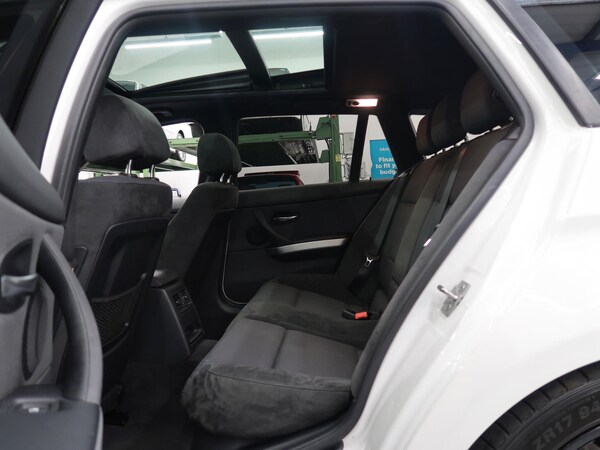 Used BMW 3 Series 2011 for sale - 76012184: Photo 24
