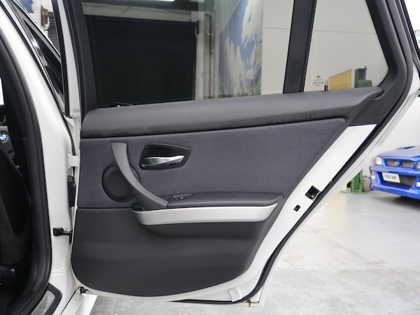 Used BMW 3 Series 2011 for sale - 76012184: Photo 33