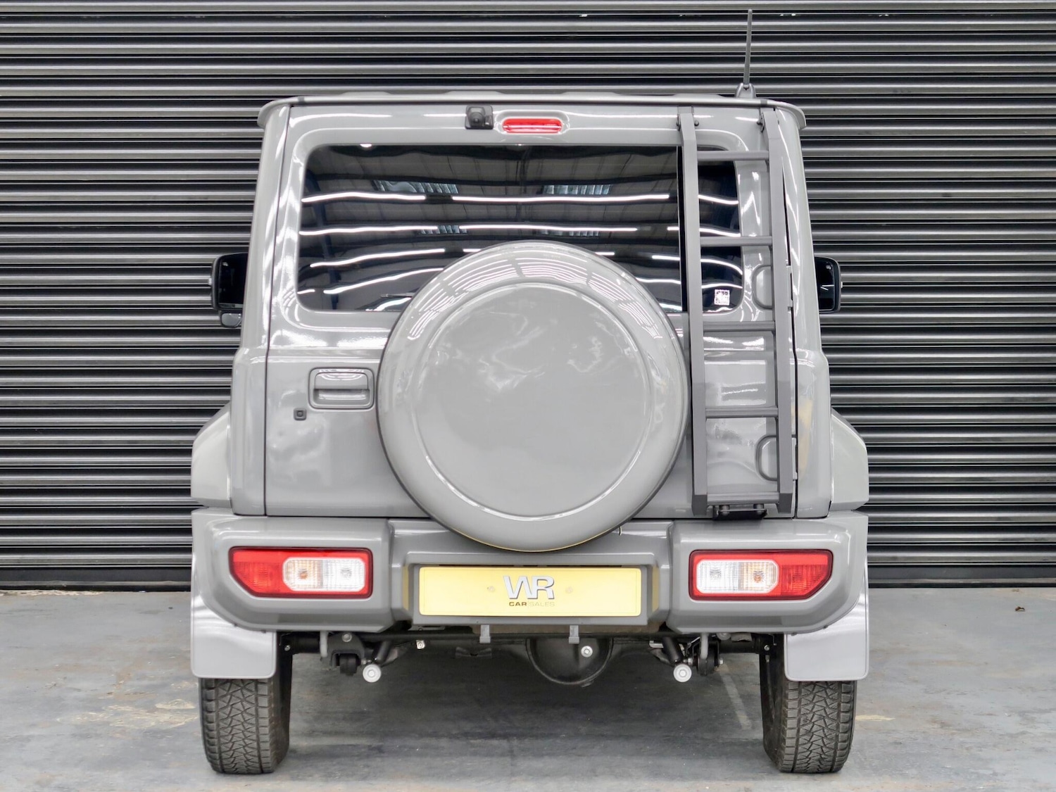 Used Suzuki Jimny for sale - 77120153: Photo 10