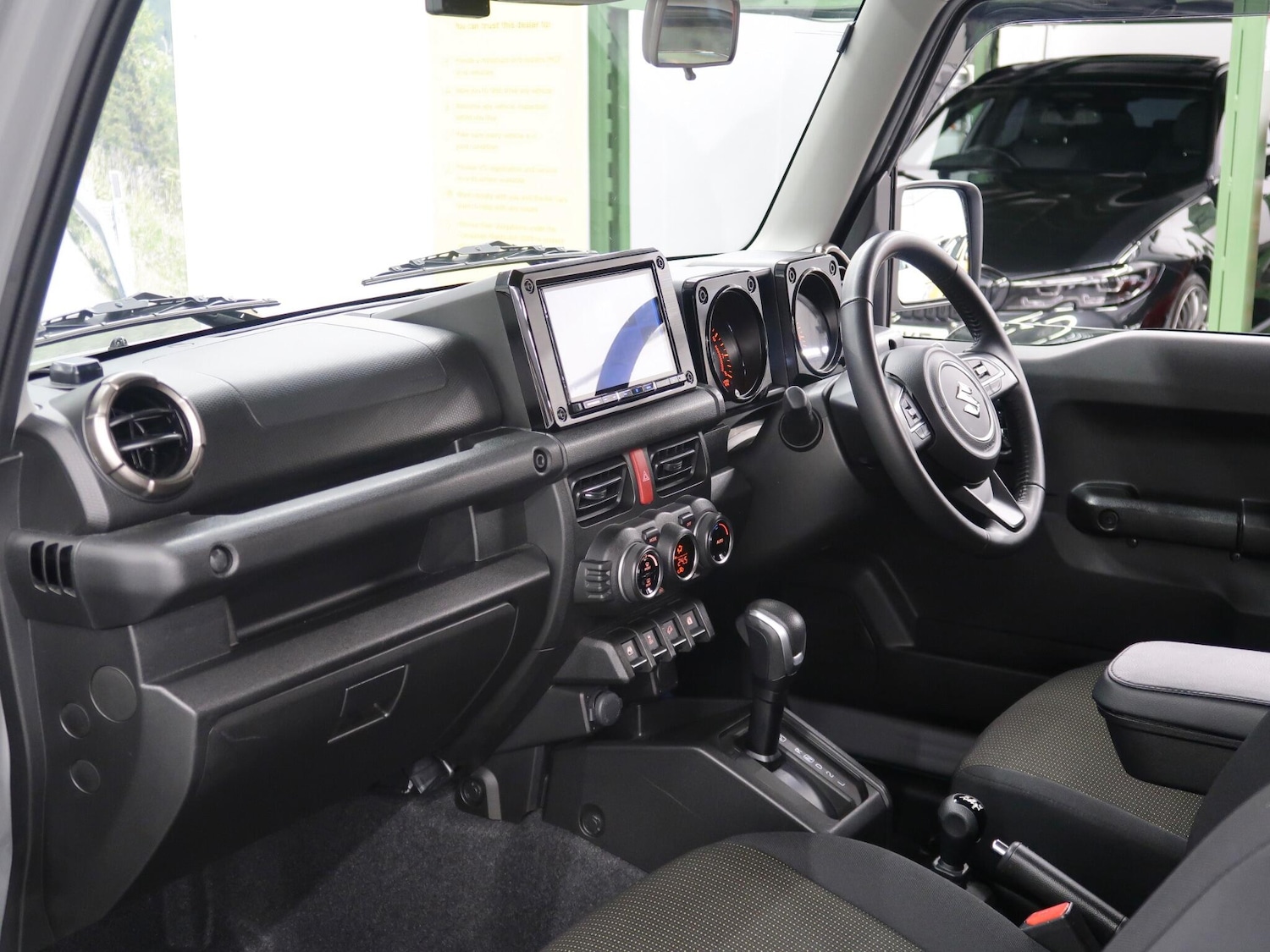 Used Suzuki Jimny for sale - 77120153: Photo 18