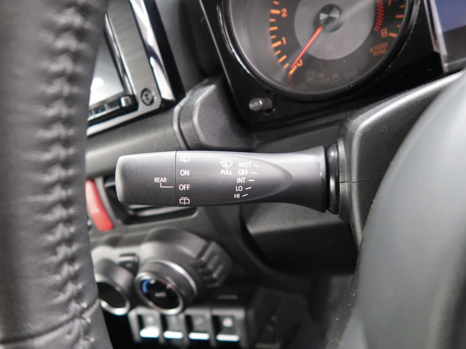 Used Suzuki Jimny for sale - 77120153: Photo 29