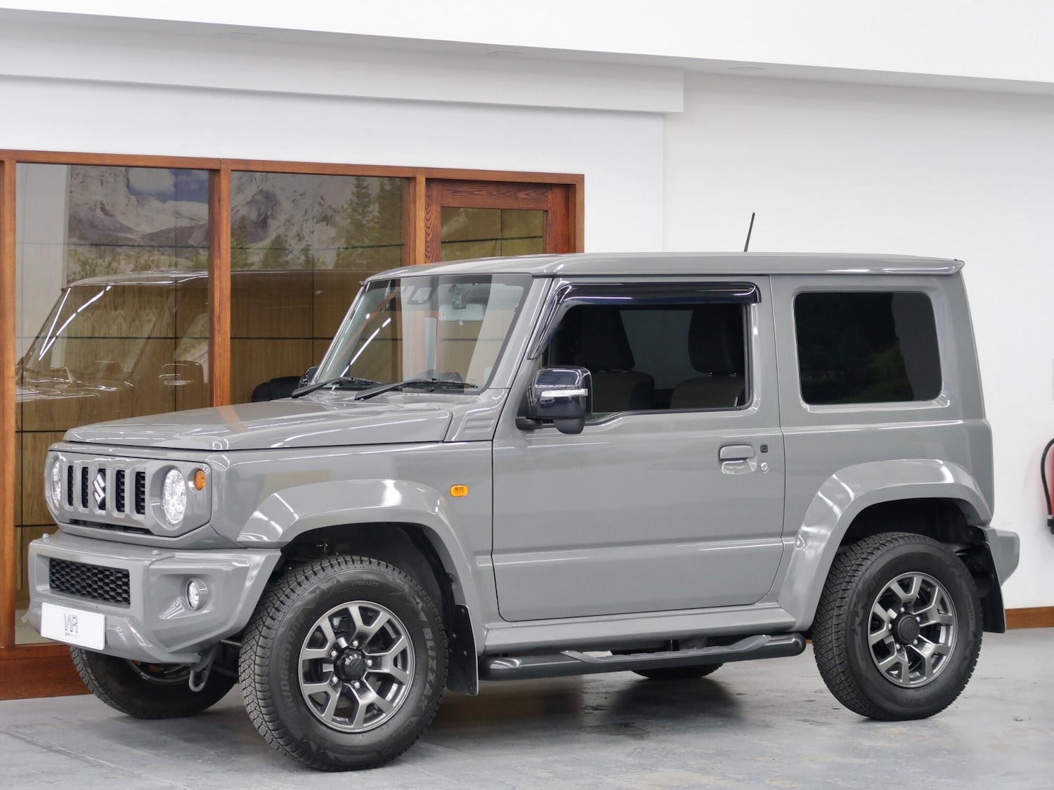 Used Suzuki Jimny for sale - 77120153: Photo 3
