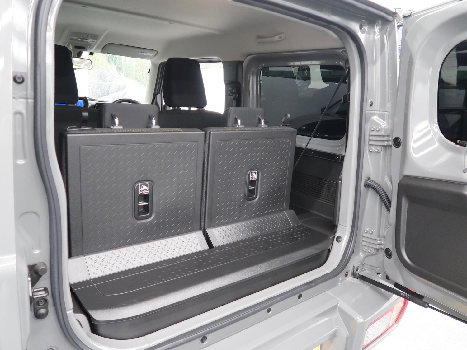 Used Suzuki Jimny for sale - 77120153: Photo 42