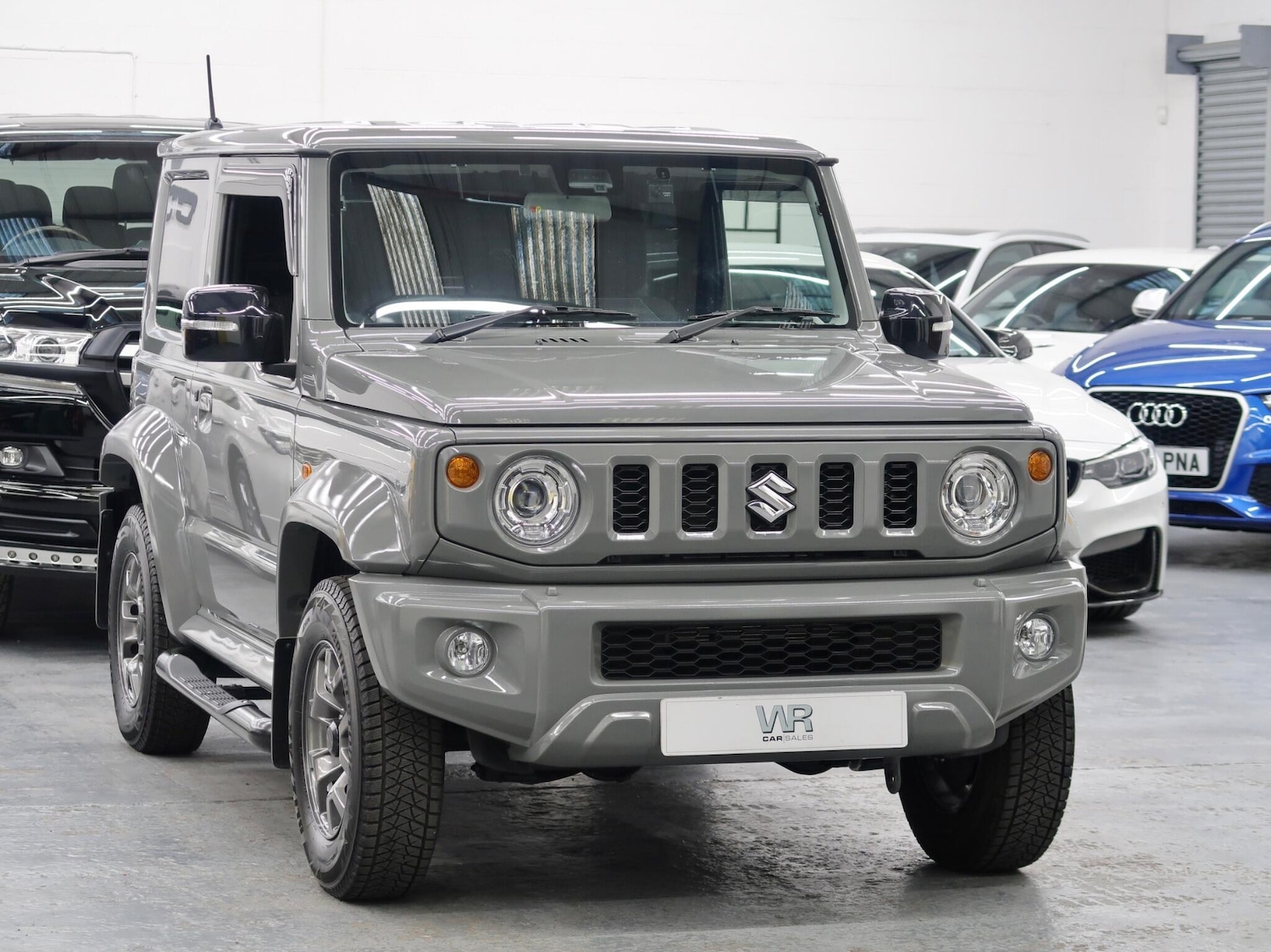 Used Suzuki Jimny for sale - 77120153: Photo 5