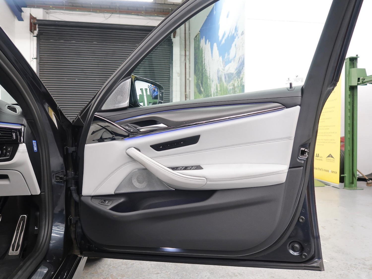 Used BMW M5 2018 for sale - 77658675: Photo 40