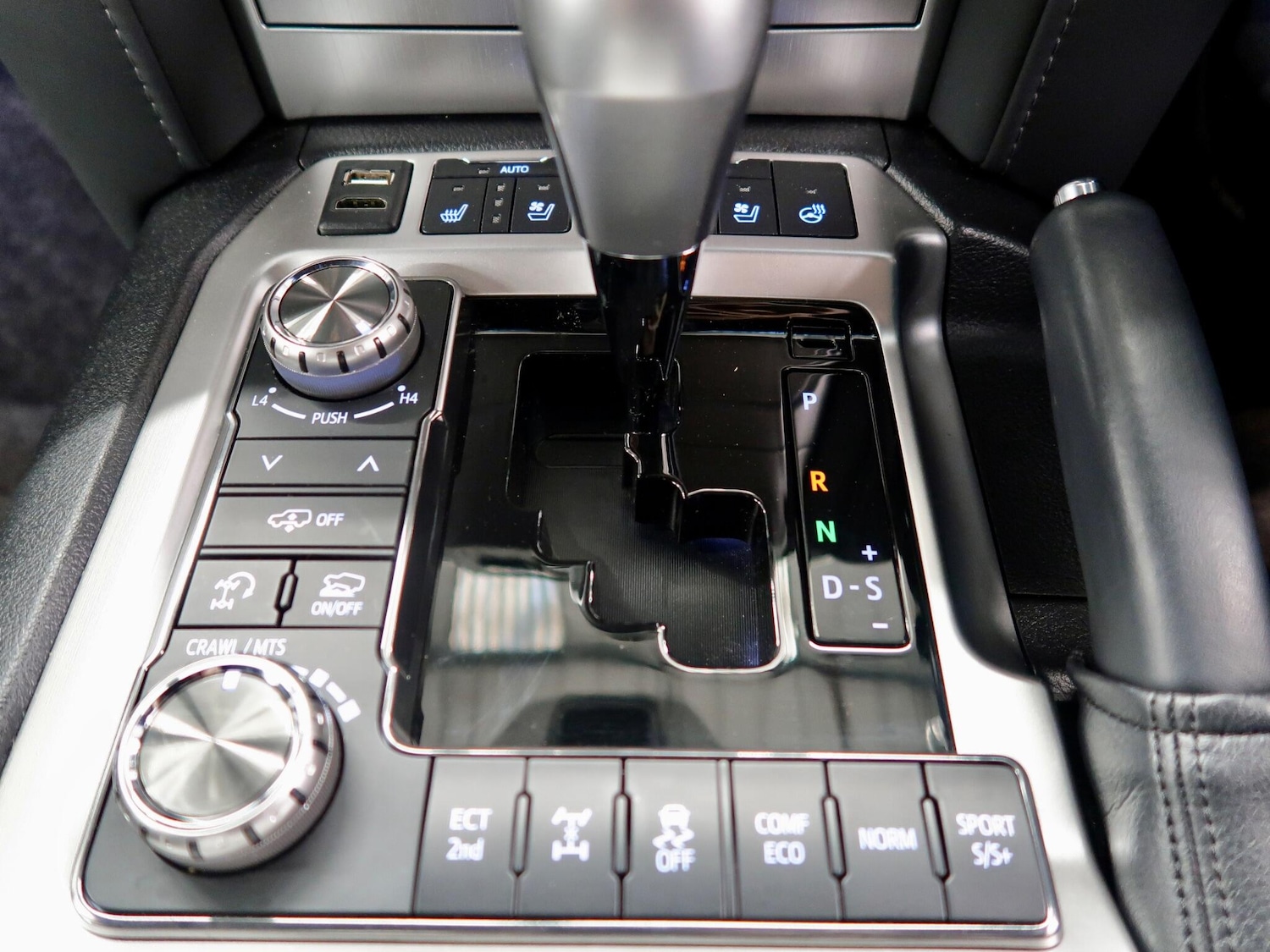 Used Toyota Land Cruiser 2020 for sale - 76752644: Photo 16