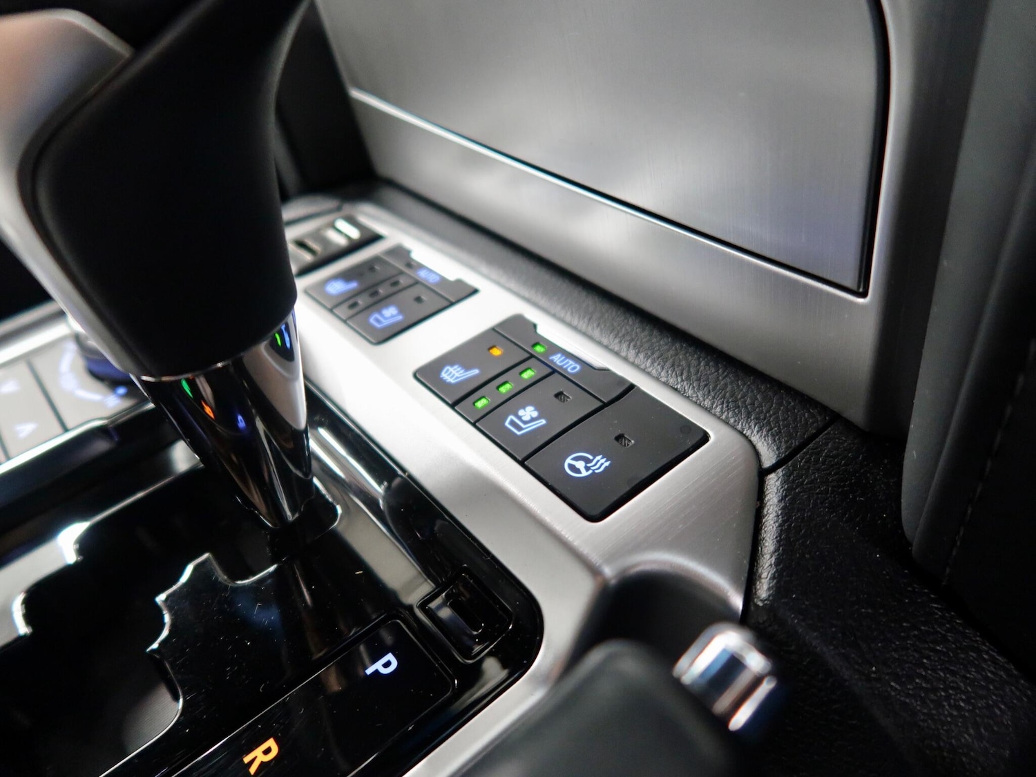 Used Toyota Land Cruiser 2020 for sale - 76752644: Photo 34