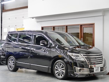 Used Nissan Elgrand 2019 for sale - 78072691: Photo
