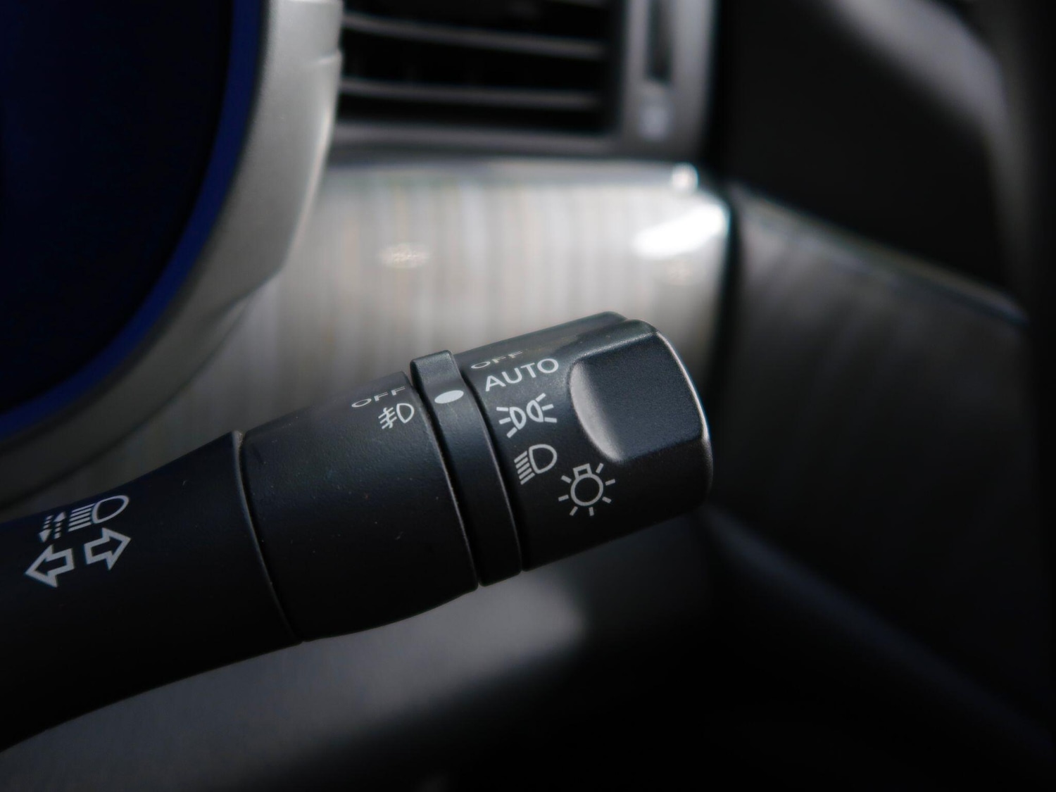 Used Nissan Elgrand 2019 for sale - 78072691: Photo 28