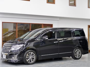 Used Nissan Elgrand 2019 for sale - 78072691: Photo