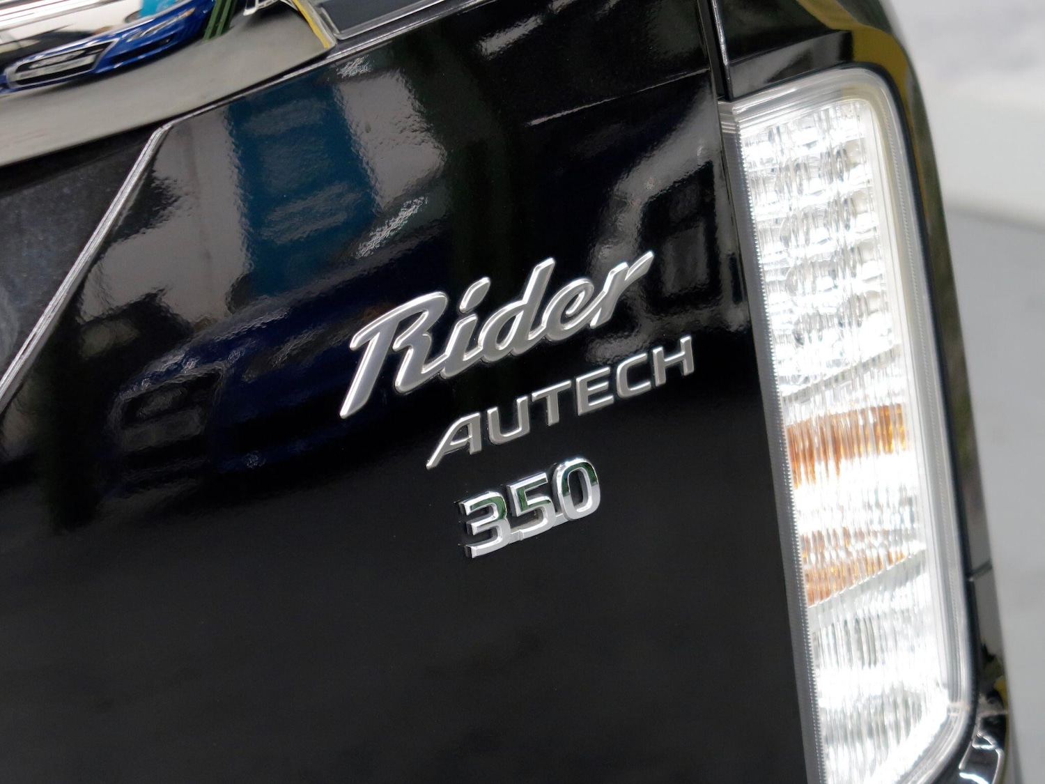 Used Nissan Elgrand 2019 for sale - 78072691: Photo 42