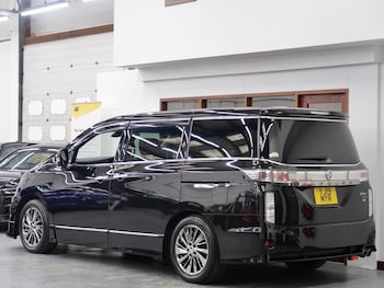 Used Nissan Elgrand 2019 for sale - 78072691: Photo