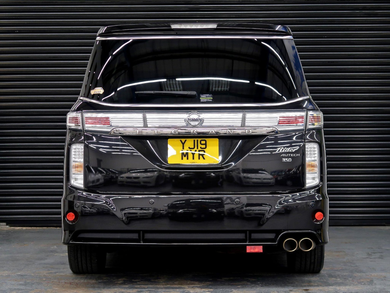 Used Nissan Elgrand 2019 for sale - 78072691: Photo 8