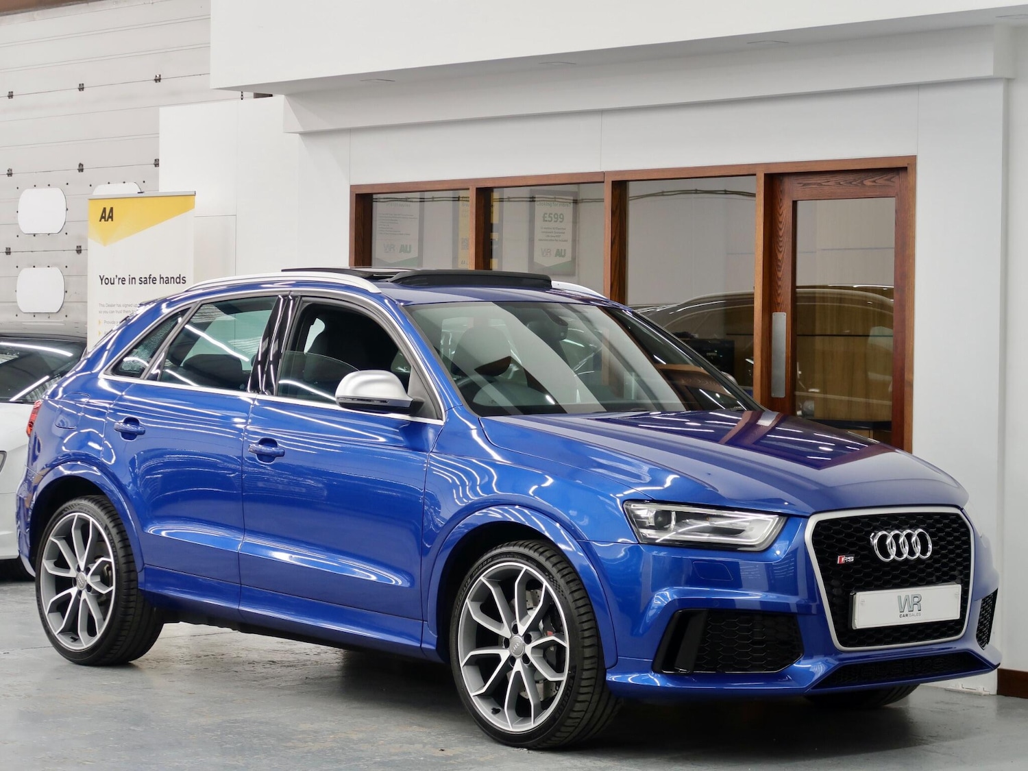 Used Audi RS Q3 2025 for sale - 76550115: Photo 1