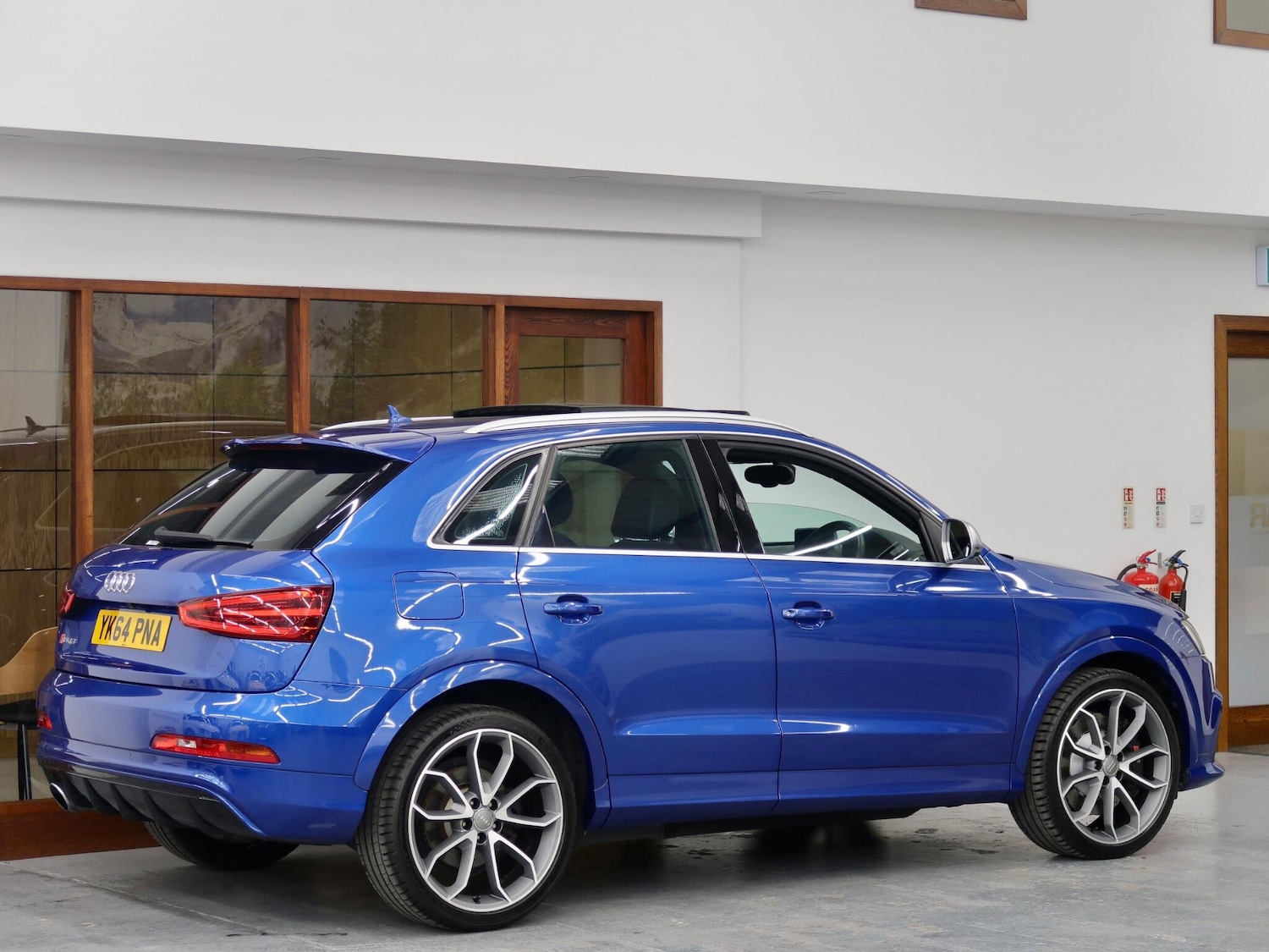 Used Audi RS Q3 2025 for sale - 76550115: Photo 11