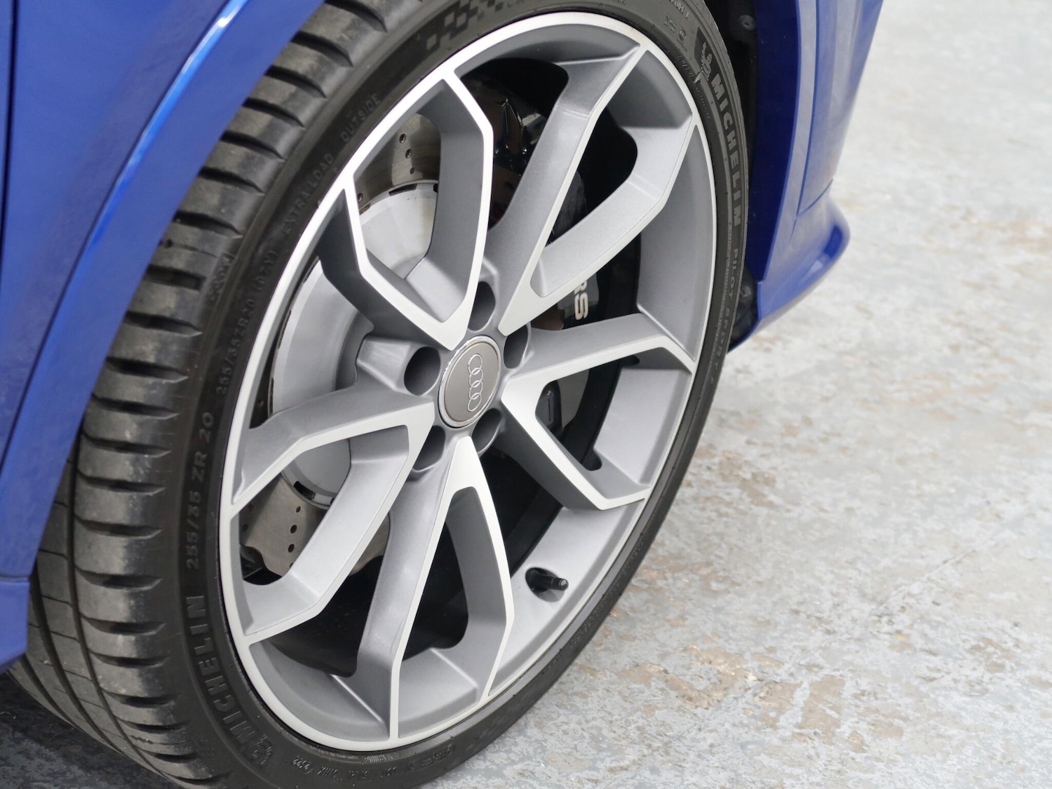 Used Audi RS Q3 2025 for sale - 76550115: Photo 39