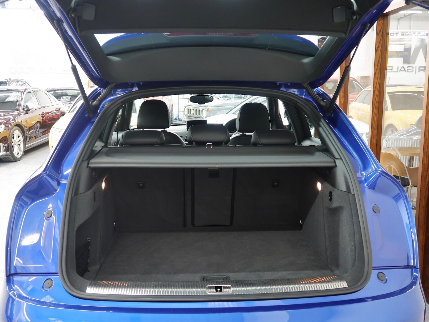 Used Audi RS Q3 2025 for sale - 76550115: Photo 48