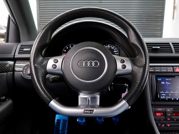 Used Audi RS4 Avant 2006 for sale - 72733932: Photo 11