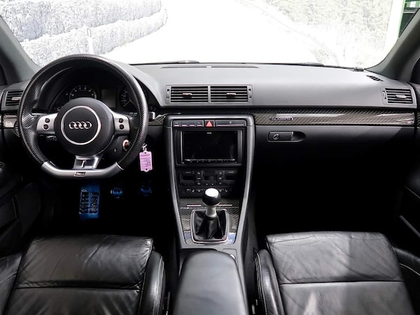Used Audi RS4 Avant 2006 for sale - 72733932: Photo 38