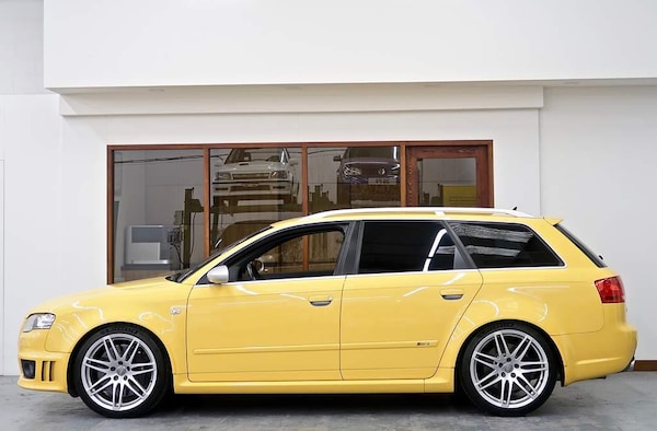 Used Audi RS4 Avant 2006 for sale - 72733932: Photo 8