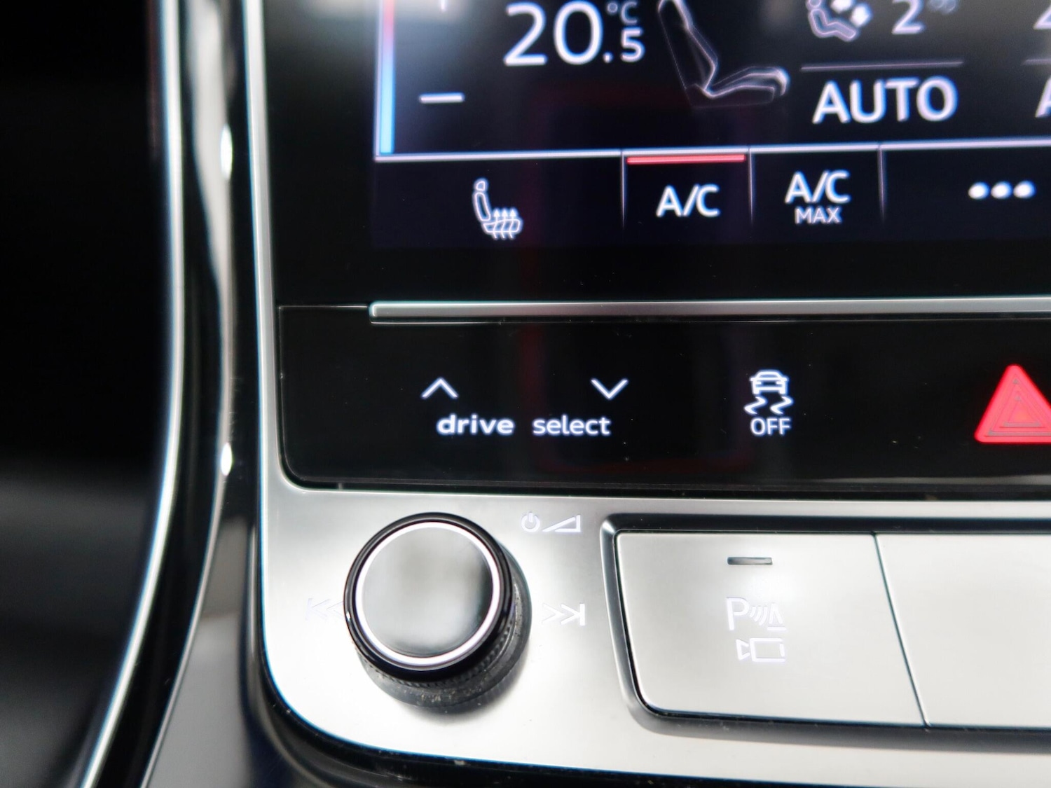 Used Audi A8 2020 for sale - 77001652: Photo 31