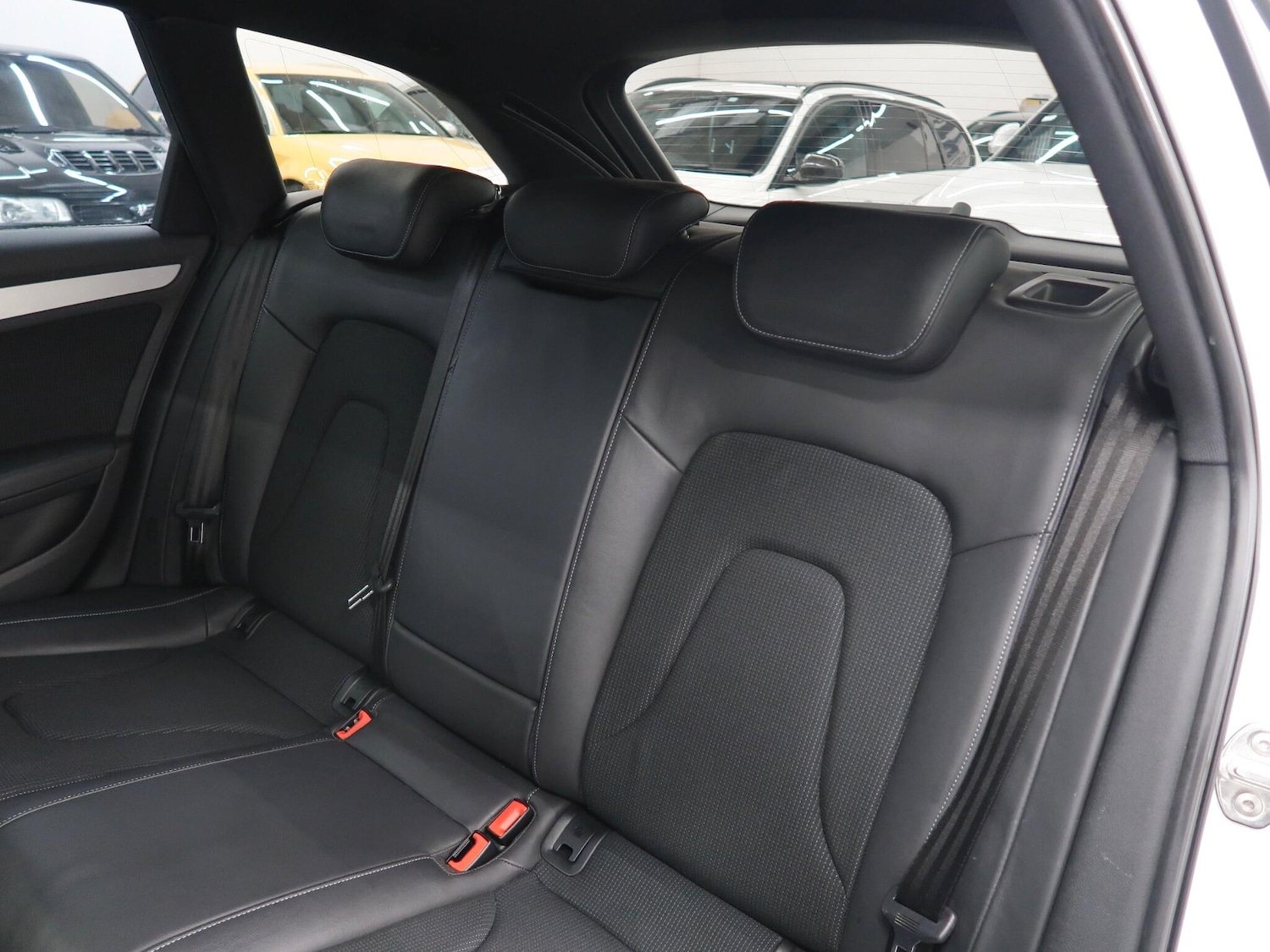 Used Audi A4 Avant 2013 for sale - 76026576: Photo 19