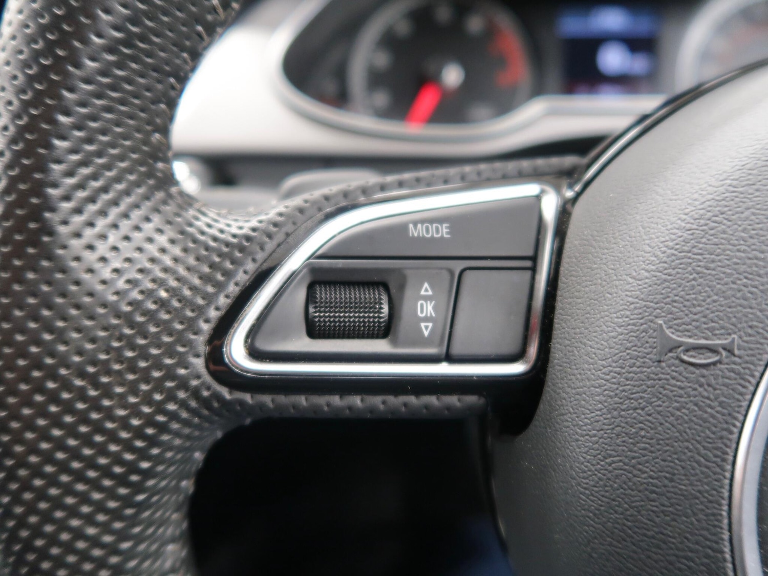 Used Audi A4 Avant 2013 for sale - 76026576: Photo 26