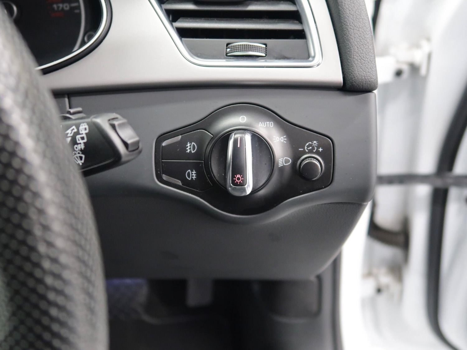 Used Audi A4 Avant 2013 for sale - 76026576: Photo 28